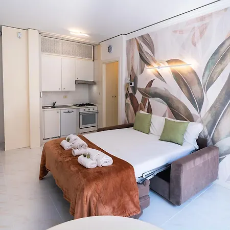 Center - Pool & Free Parking Apartment *