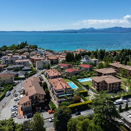 Apartment Center - Pool & Free Parking Bardolino